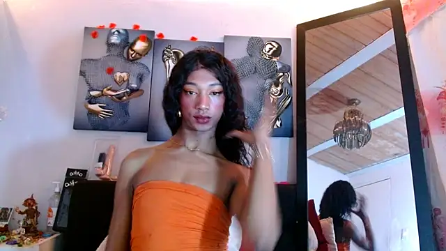 Snapshot of Maidi_ chatting on 03-07-25, 10:35 Maidi online show from 03-07-25, 10:35