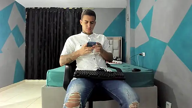 simookeler online show from 01-24-25, 05:11