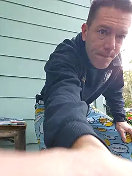 Bigtater1999 online show from 11-16-25, 01:17