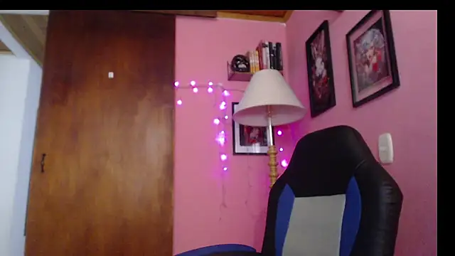 Snapshot of bunnyemilyrose36 chatting on 12-13-24, 09:09 bunnyemilyrose36 online show from 12-13-24, 09:09