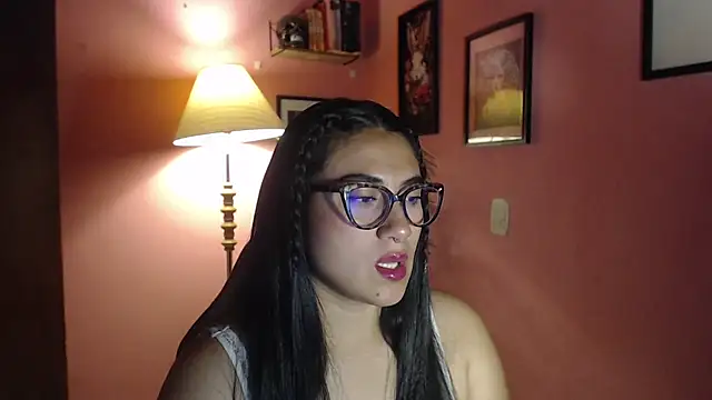 bunnyemilyrose36 online show from 04-17-26, 08:06