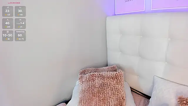 aashley jones online show from 12-24-24, 04:55