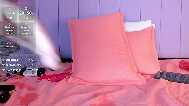 Aixa hill1 online show from 01-20-25, 09:01