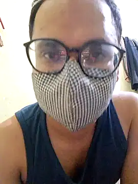 Snapshot of all_the_fun_you_want chatting on 10-31-25, 03:35 all the fun you want online show from 10-31-25, 03:35