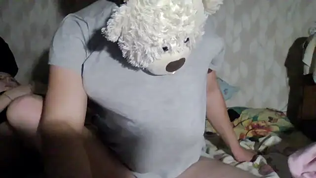 Snapshot of drimdin23 chatting on 12-10-24, 11:30 drimdin23 online show from 12-10-24, 11:30