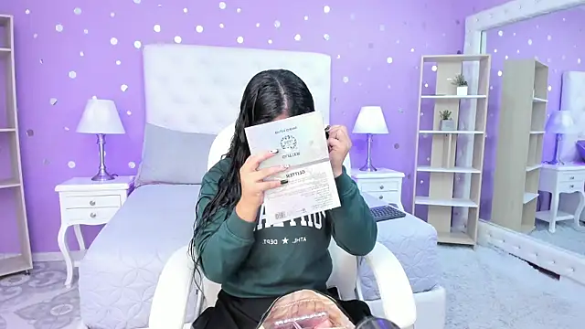 scarlette 15  online show from 11-13-25, 03:27