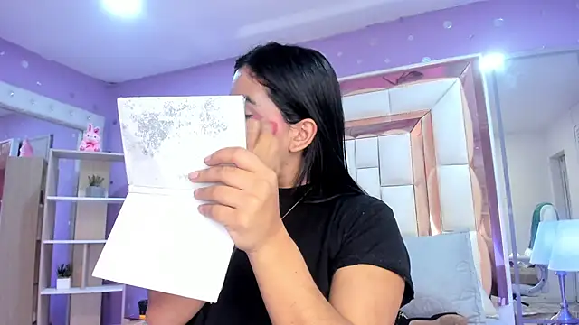 scarlette 15  online show from 04-18-26, 03:10