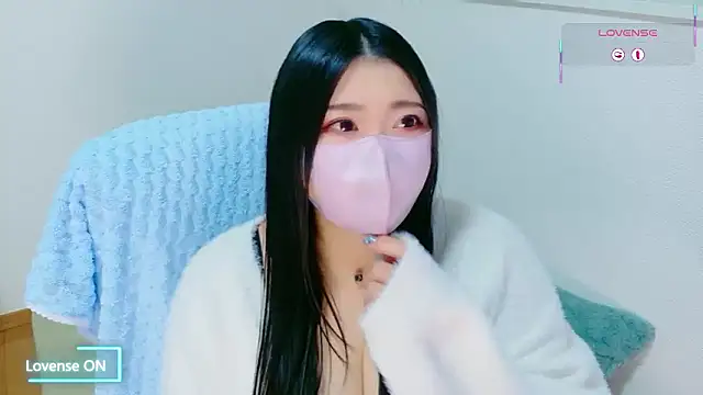 Snapshot of yukinko_o_ chatting on 12-21-25, 01:07 yukinko o online show from 12-21-25, 01:07