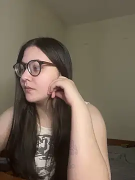 Snapshot of Prudie_Gabriella chatting on 11-29-25, 06:55 Prudie Gabriella online show from 11-29-25, 06:55