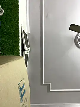 Snapshot of John_desihunk chatting on 01-08-26, 09:11 John desihunk online show from 01-08-26, 09:11