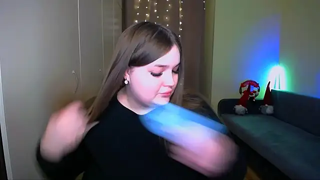 Emaaa ua online show from 12-21-25, 06:15