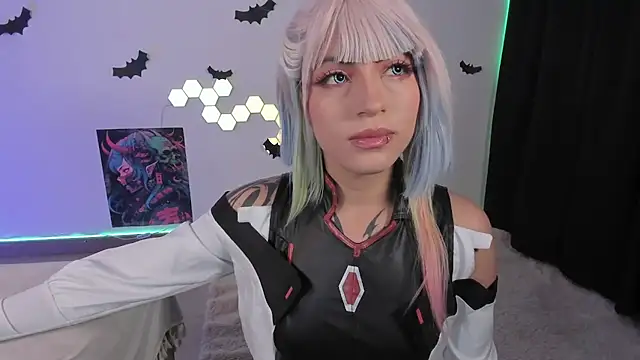 Snapshot of cyberzoe chatting on 10-17-25, 12:41 cyberzoe online show from 10-17-25, 12:41