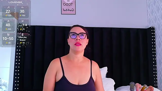 hotlatinateacher online show from 04-05-26, 11:40