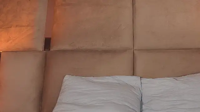 angelinepossy online show from 09-10-25, 10:10