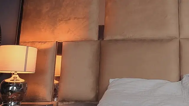 angelinepossy online show from 09-12-25, 10:21