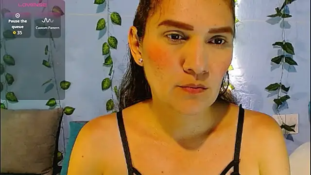 venus swet  online show from 07-10-26, 12:48