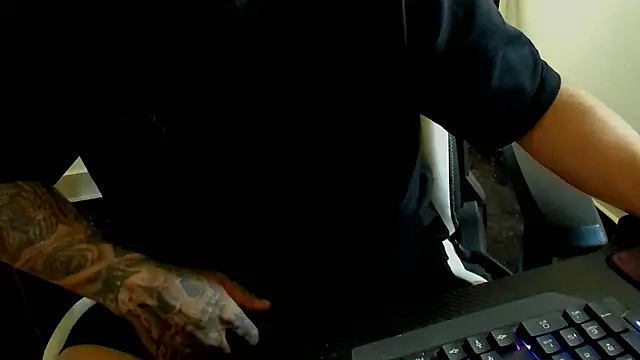 Snapshot of stebankechima chatting on 10-05-25, 01:20 stebankechima online show from 10-05-25, 01:20