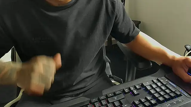 stebankechima online show from 10-20-25, 06:08