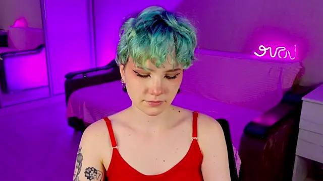 School Love online show from 12-26-24, 01:21