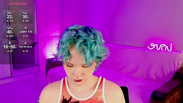 School Love online show from 02-12-25, 01:06