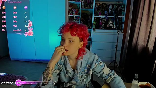 School Love online show from 05-10-26, 07:13