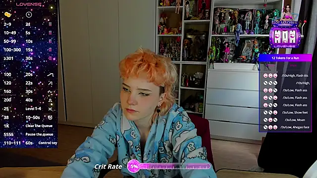 Snapshot of School_Love chatting on 06-28-26, 08:20 School Love online show from 06-28-26, 08:20
