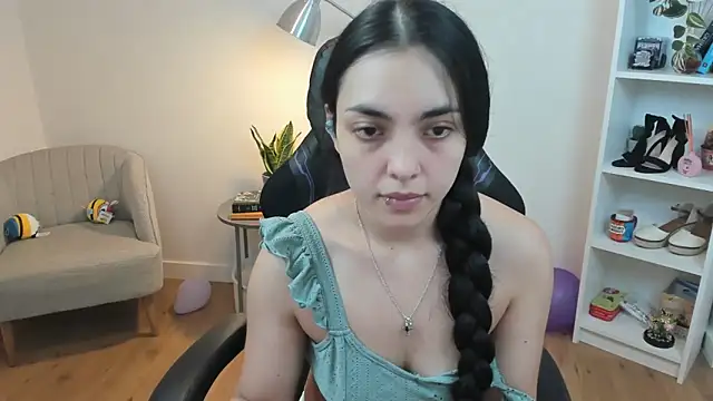  BellaEvans  online show from 02-07-25, 05:52