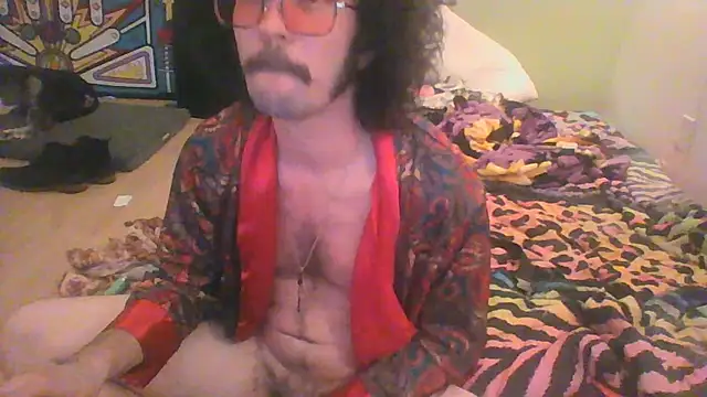 Snapshot of HippieBWC4U chatting on 01-10-25, 03:06 HippieBWC4U online show from 01-10-25, 03:06