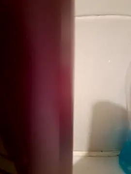 Snapshot of mertbey07 chatting on 03-08-25, 03:45 mertbey07 online show from 03-08-25, 03:45