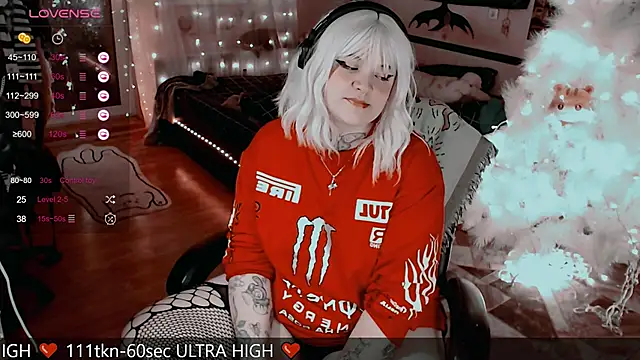 noori  hope online show from 12-30-24, 01:04