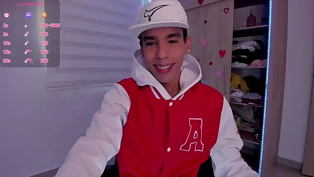 Snapshot of aldrinwhite chatting on 02-12-25, 02:43 aldrinwhite online show from 02-12-25, 02:43