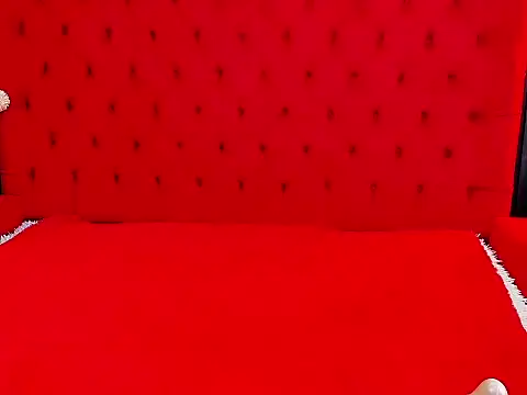 KateTompson  online show from 05-22-26, 08:03