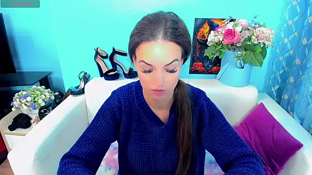 Snapshot of LindaaLu chatting on 10-09-25, 03:15 LindaaLu online show from 10-09-25, 03:15