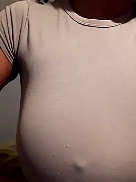 Snapshot of realsquirter chatting on 09-26-25, 08:13 realsquirter online show from 09-26-25, 08:13