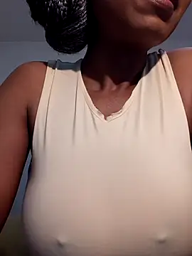 Snapshot of realsquirter chatting on 10-18-25, 09:10 realsquirter online show from 10-18-25, 09:10