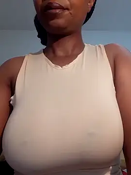 Snapshot of realsquirter chatting on 10-28-25, 07:12 realsquirter online show from 10-28-25, 07:12