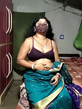 Snapshot of Mourani24 chatting on 05-23-26, 05:39 Mourani24 online show from 05-23-26, 05:39