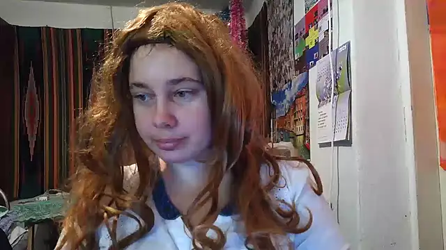 Cora Maro online show from 09-20-25, 12:17