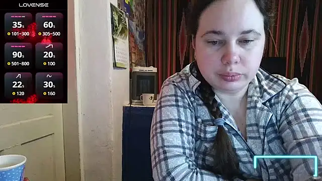 Cora Maro online show from 05-18-26, 11:21