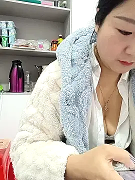 AHL756 online show from 02-26-25, 05:53