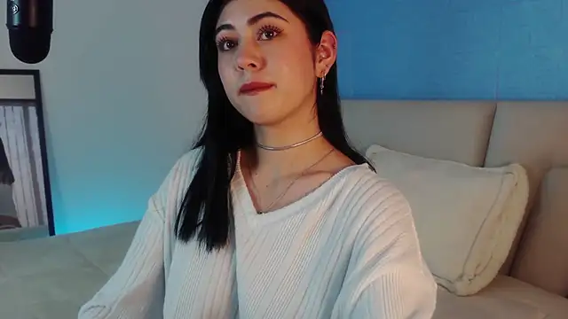 Snapshot of Zoe_Benson chatting on 03-06-25, 12:41 Zoe Benson online show from 03-06-25, 12:41