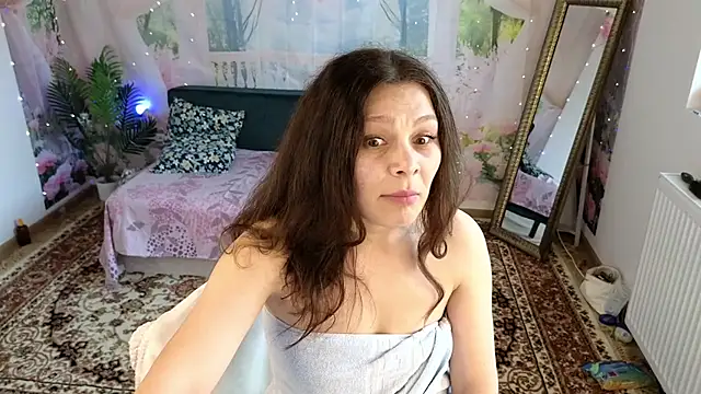 MadameDeFeu online show from 06-03-26, 11:24
