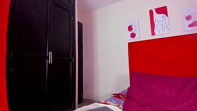 Snapshot of DakotaHoland chatting on 03-20-25, 06:30 DakotaHoland online show from 03-20-25, 06:30