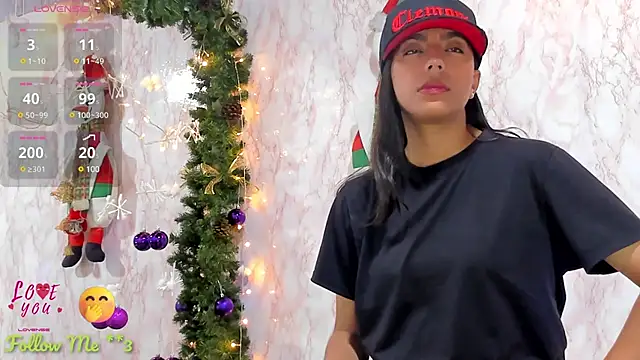 BarbieHotLaura online show from 12-23-24, 12:03