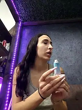 Snapshot of pleasure_of_life chatting on 10-19-25, 03:45 pleasure of life online show from 10-19-25, 03:45