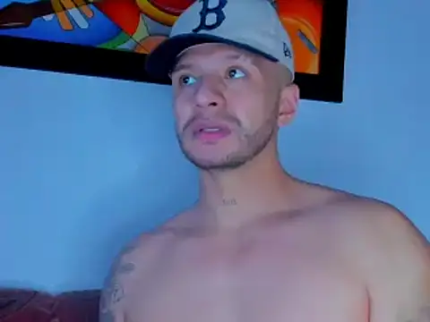 Snapshot of ToonyDee chatting on 12-27-24, 03:20 ToonyDee online show from 12-27-24, 03:20