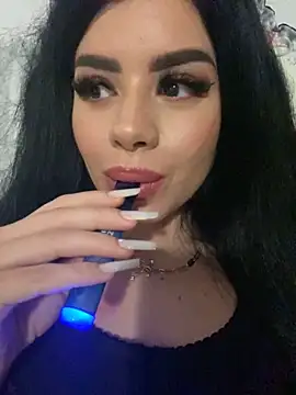 Ameliablack 1 online show from 02-08-25, 11:24