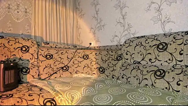 Snapshot of insanely-sweet chatting on 02-24-25, 06:58 insanely-sweet online show from 02-24-25, 06:58