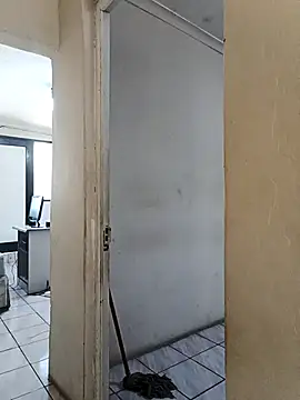 SexyHipsStar online show from 10-09-25, 08:34