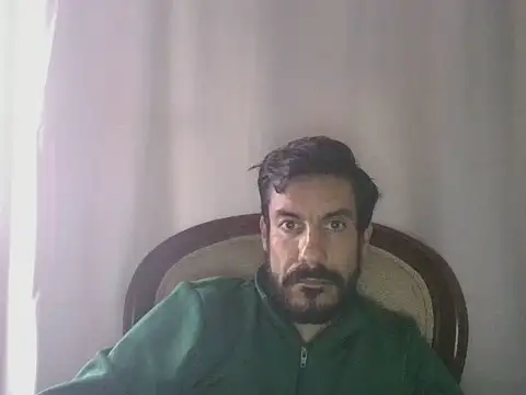 Snapshot of elkike1980 chatting on 06-30-26, 02:07 elkike1980 online show from 06-30-26, 02:07